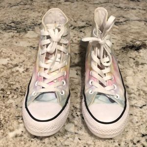 Great Condition Women’s Converse!!!